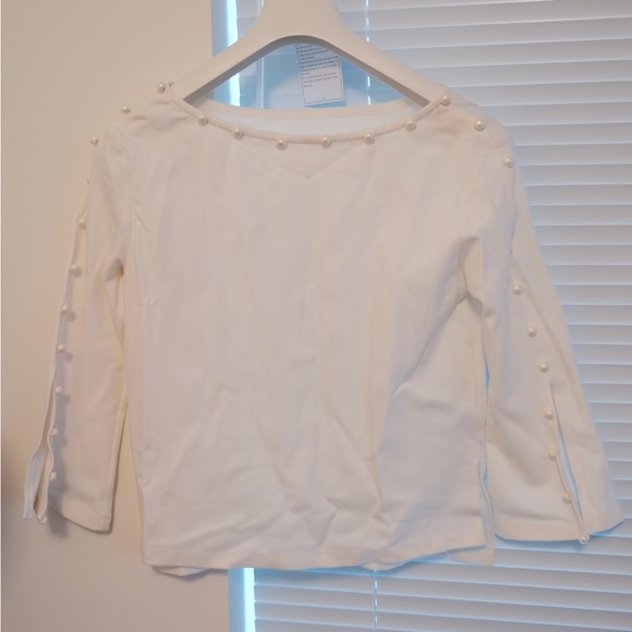 Brand new white pearl top - Picture 1 of 3